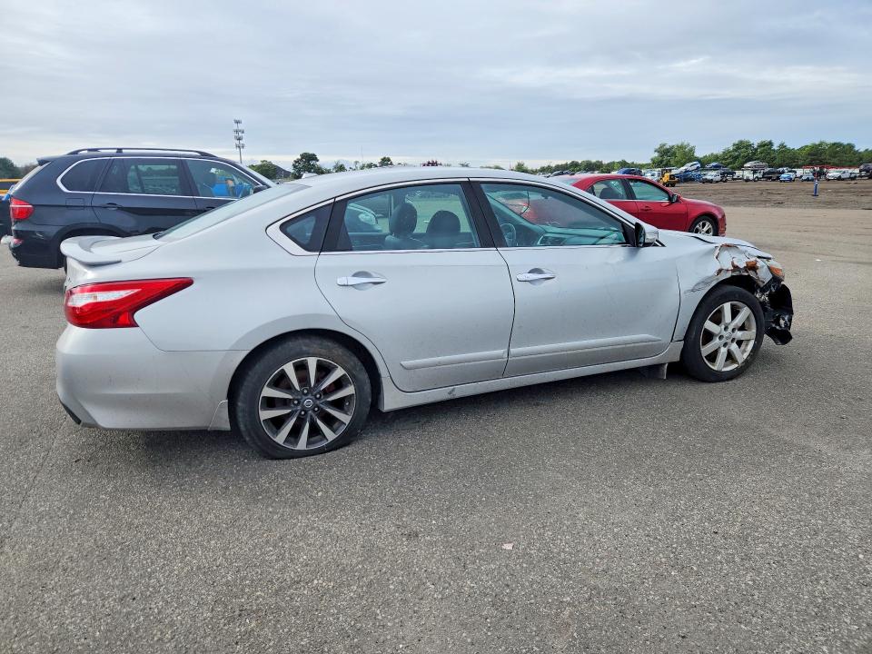 2016 Nissan Altima მანქანა იყიდება აუქციონზე, vin: 1N4AL3AP1GC238222, აუქციონის ნომერი: 70181826