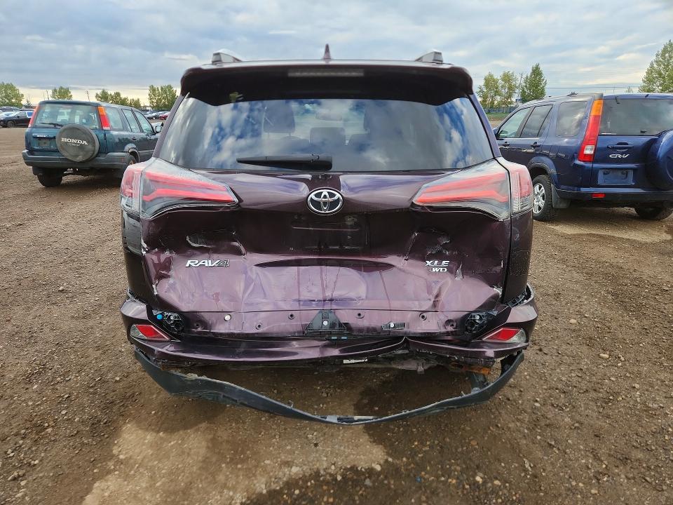 Продажа на аукционе авто 2016 Toyota Rav4, vin: 2T3RFREV8GW477439, номер лота: 67931736