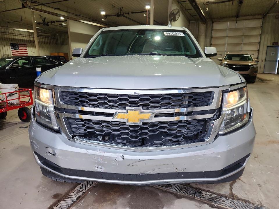 Продажа на аукционе авто 2015 Chevrolet Suburban, vin: 1GNSKJKC7FR637074, номер лота: 69289036
