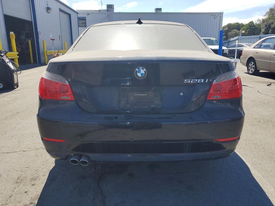 67460726 :رقم المزاد ، WBANU53559C121145 vin ، 2009 Bmw 528 مزاد بيع
