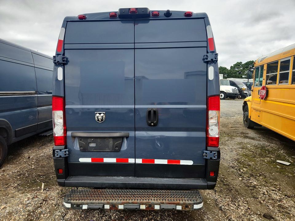 62263466 :رقم المزاد ، 3C6MRVJG0ME544308 vin ، 2021 Ram Promaster 3500 مزاد بيع