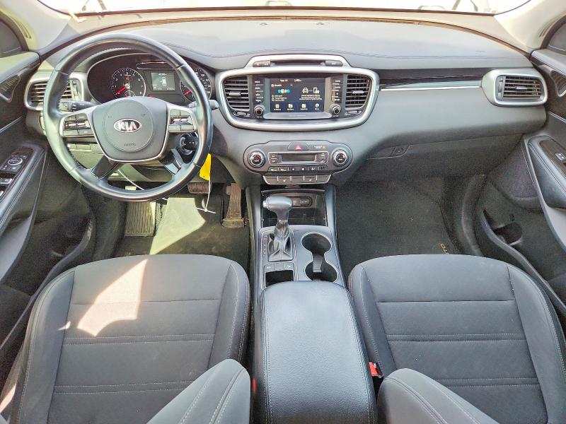 69851906 :رقم المزاد ، 5XYPG4A35KG456633 vin ، 2019 Kia Sorento مزاد بيع