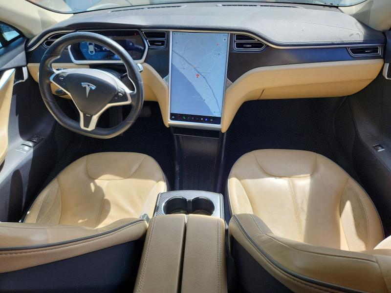 68577486 :رقم المزاد ، 5YJSA1CN9DFP23016 vin ، 2013 Tesla Model S مزاد بيع
