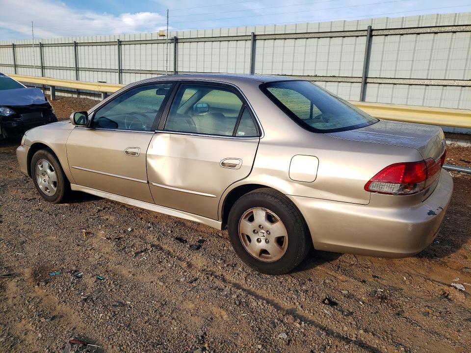 2002 Honda Accord მანქანა იყიდება აუქციონზე, vin: 1HGCG16592A025401, აუქციონის ნომერი: 67891026