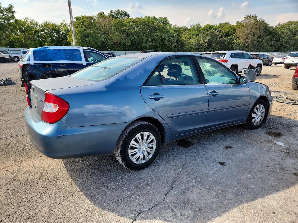 70477326 :رقم المزاد ، 4T1BE32K14U856914 vin ، 2004 Toyota Camry مزاد بيع