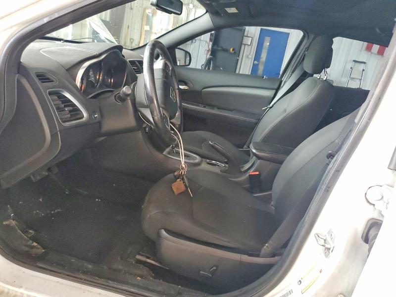 67917676 :رقم المزاد ، 1C3CDZCB9DN620278 vin ، 2013 Dodge Avenger مزاد بيع
