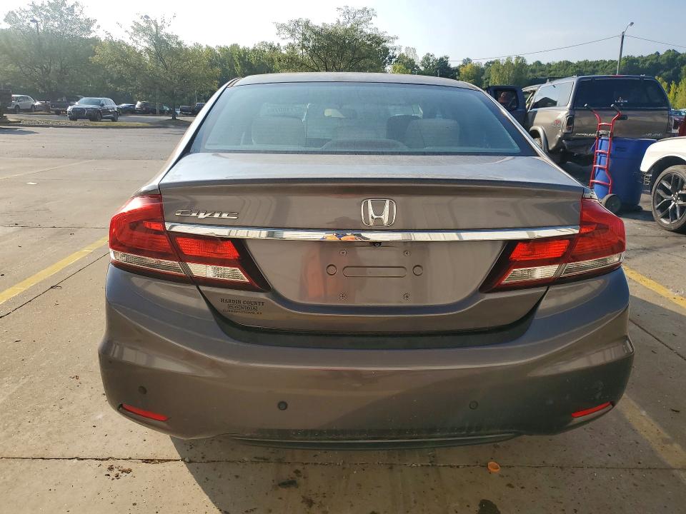 2014 Honda Civic მანქანა იყიდება აუქციონზე, vin: 2HGFB2F58EH537495, აუქციონის ნომერი: 67713076