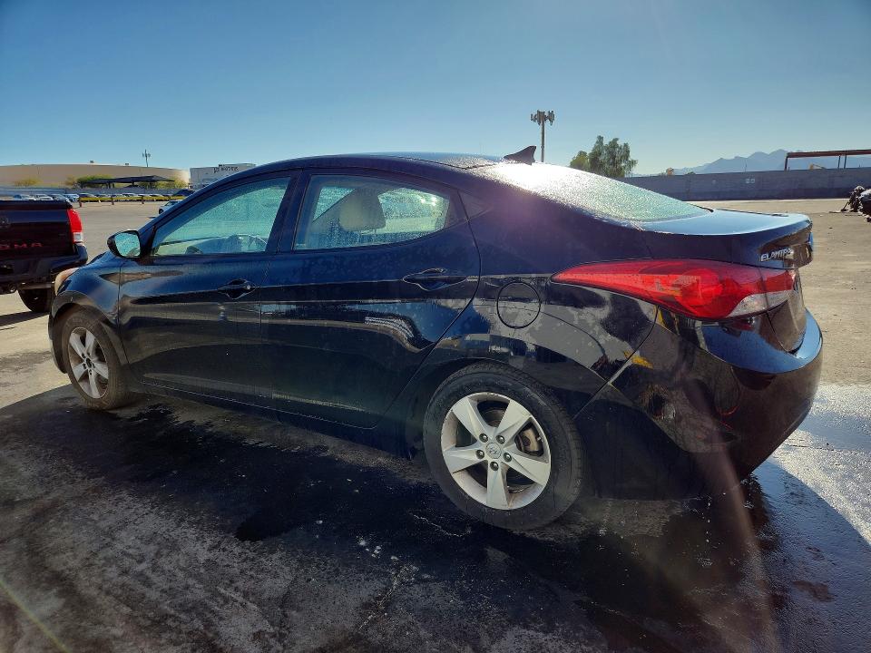 68711046 :رقم المزاد ، KMHDH4AEXDU654123         vin ، 2013 Hyundai Elantra مزاد بيع