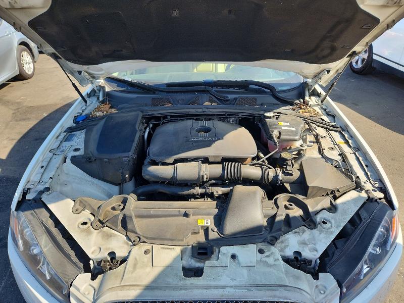 69919966 :رقم المزاد ، SAJWA0FS7FPU87652 vin ، 2015 Jaguar Xf مزاد بيع