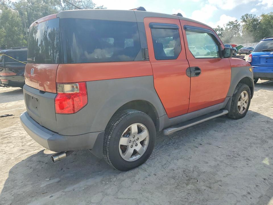 70179096 :رقم المزاد ، 5J6YH286X4L022943 vin ، 2004 Honda Element مزاد بيع