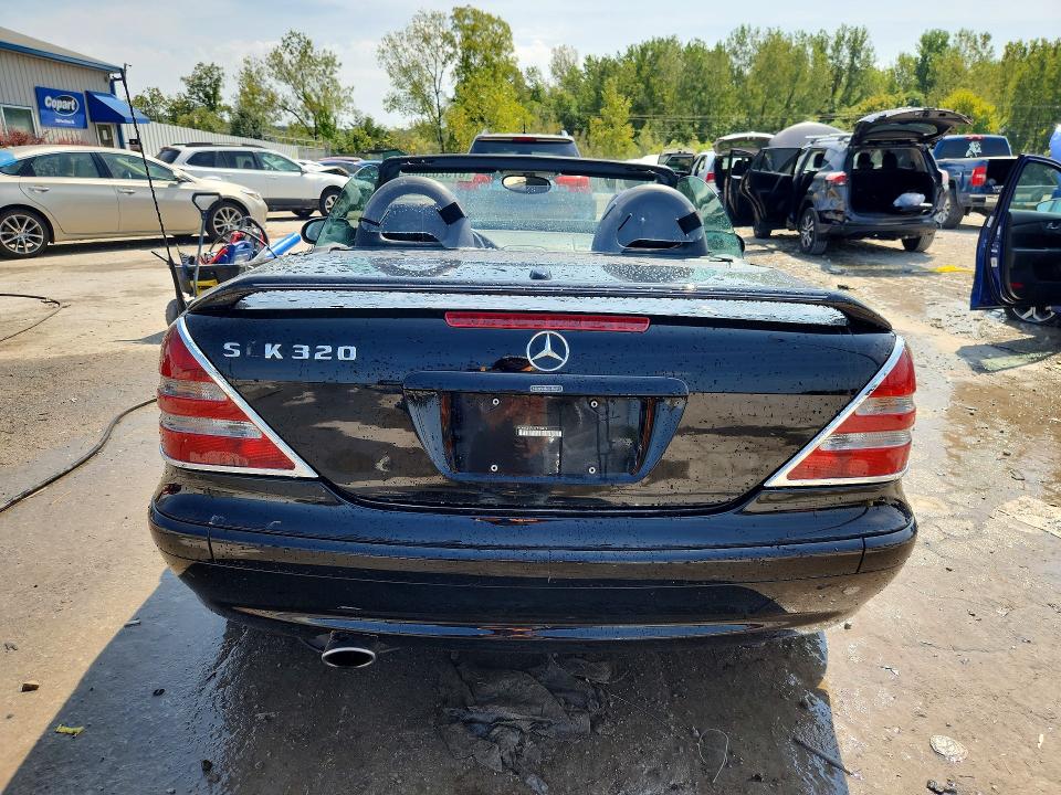Продажа на аукционе авто 2001 Mercedes-benz Slk, vin: WDBKK65F61F190824, номер лота: 67520566