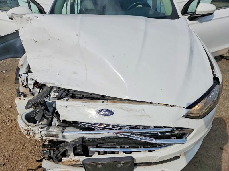 67294756 :رقم المزاد ، 3FA6P0HDXJR135099 vin ، 2018 Ford Fusion مزاد بيع