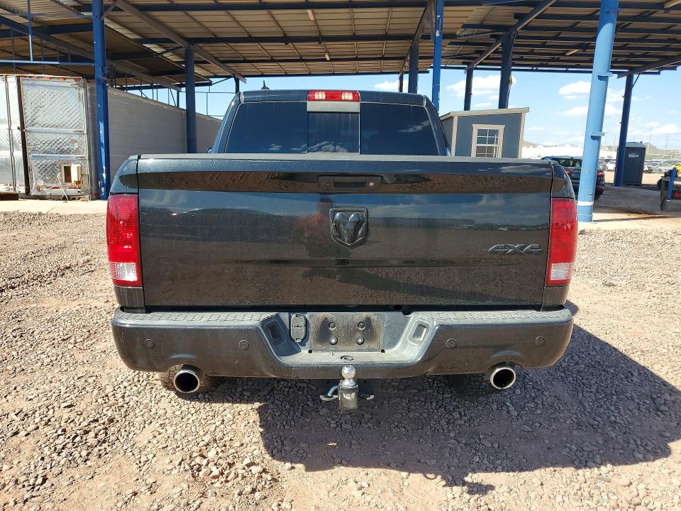 68586606 :رقم المزاد ، 1C6RR7LT7JS219725 vin ، 2018 Ram 1500 مزاد بيع