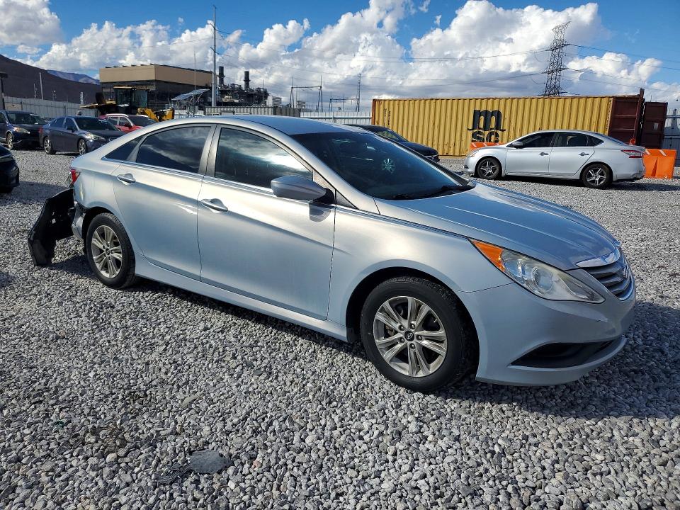 69992606 :رقم المزاد ، 5NPEB4AC6EH907233 vin ، 2014 Hyundai Sonata مزاد بيع