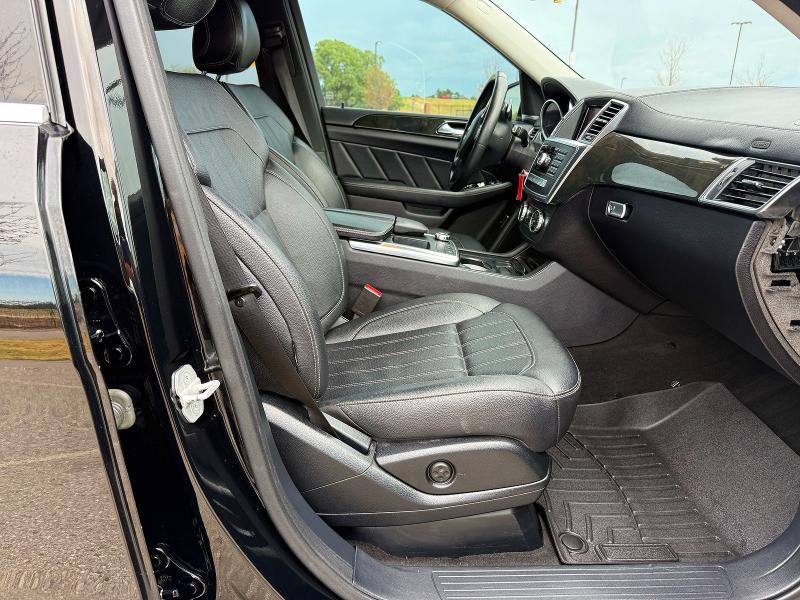 Продаж на аукціоні авто 2016 Mercedes-benz Gl, vin: 4JGDF2EE2GA710727, номер лоту: 68899386