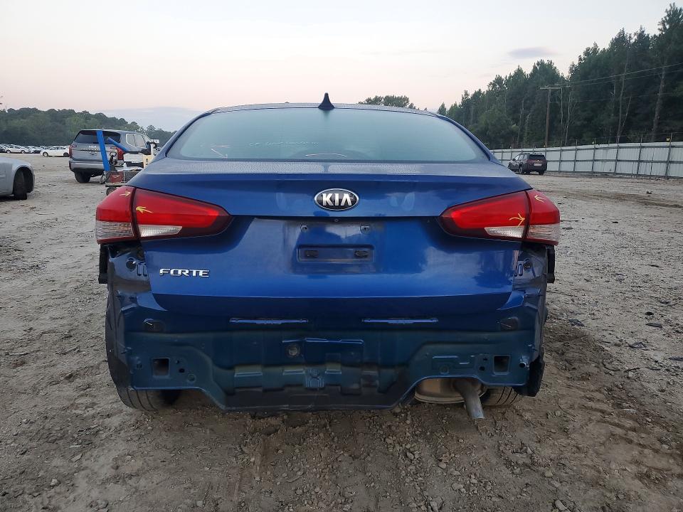 Продажа на аукционе авто 2018 Kia Forte, vin: 3KPFK4A72JE272937, номер лота: 66712366