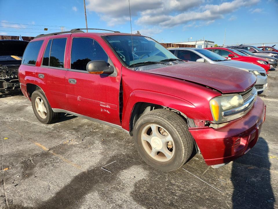 Продажа на аукционе авто 2007 Chevrolet Trailblazer, vin: 1GNDS13S372185424, номер лота: 69892666