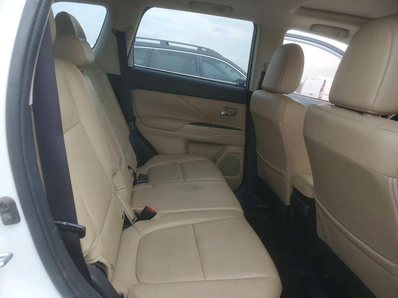 69520296 :رقم المزاد ، JA4AD3A34FZ005347 vin ، 2015 Mitsubishi Outlander مزاد بيع