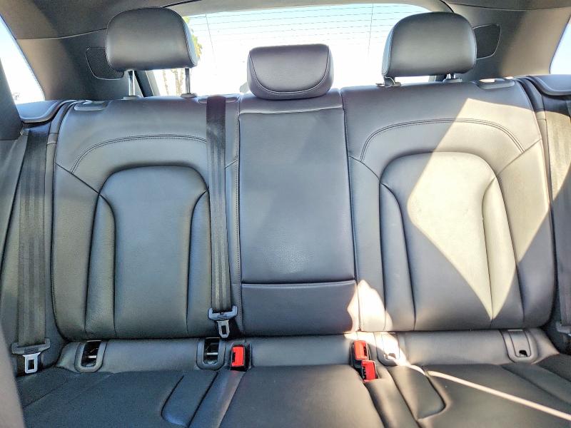 2015 Audi Q3 მანქანა იყიდება აუქციონზე, vin: WA1GFCFS1FR002359, აუქციონის ნომერი: 68855406