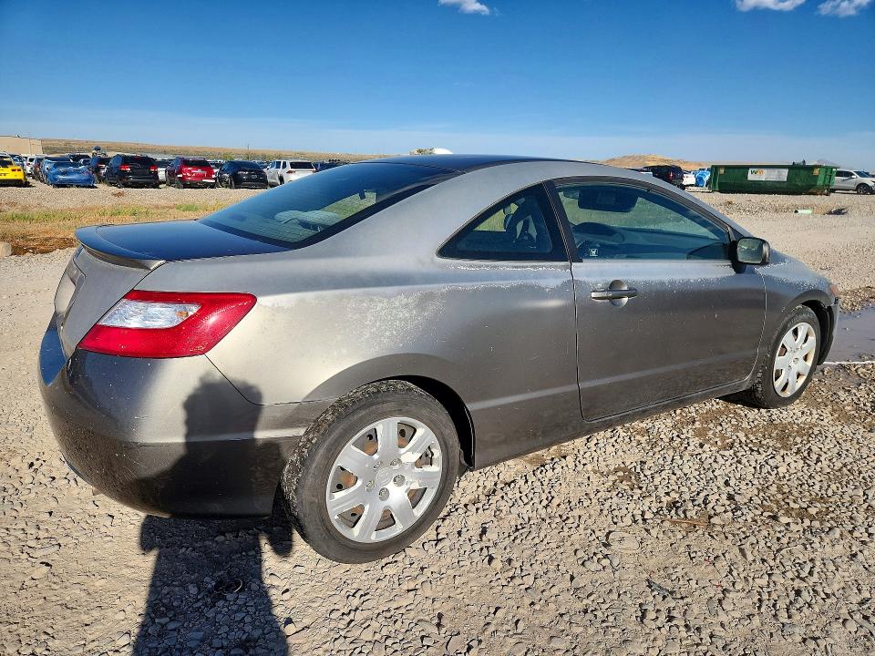 67180806 :رقم المزاد ، 2HGFG116X8H537840 vin ، 2008 Honda Civic مزاد بيع
