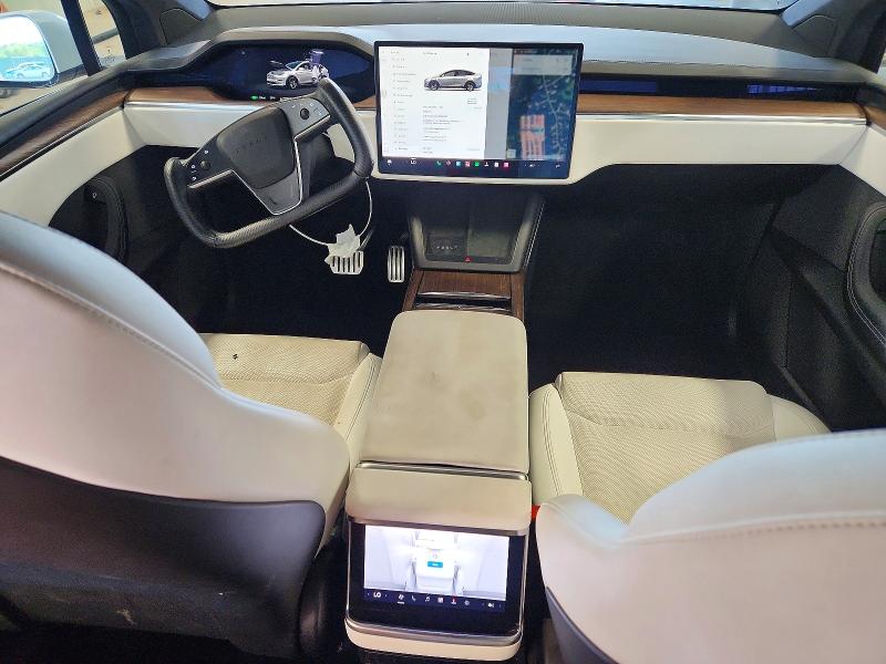 Продажа на аукционе авто 2022 Tesla Model X, vin: 7SAXCBE51NF356992, номер лота: 67490676
