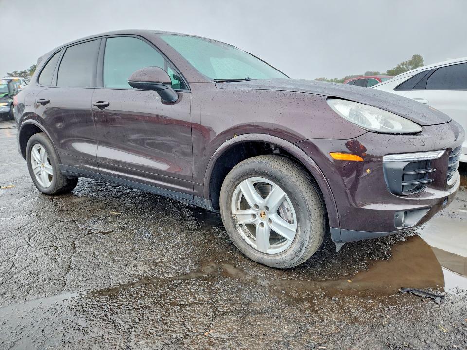 Продаж на аукціоні авто 2017 Porsche Cayenne, vin: WP1AA2A25HKA86692, номер лоту: 70439496