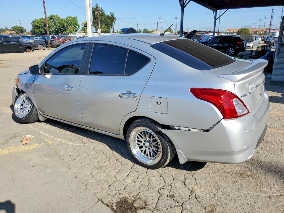 68831436 :رقم المزاد ، 3N1CN7AP6GL853568 vin ، 2016 Nissan Versa مزاد بيع