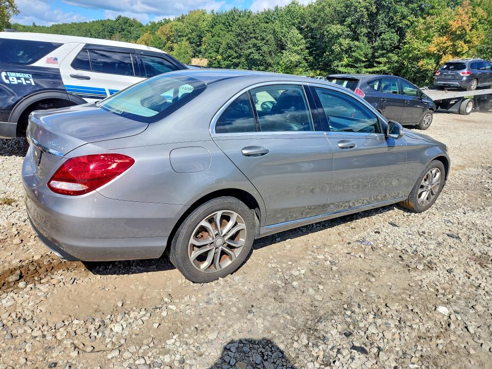 69823286 :رقم المزاد ، 55SWF4KBXFU095352 vin ، 2015 Mercedes-benz C مزاد بيع