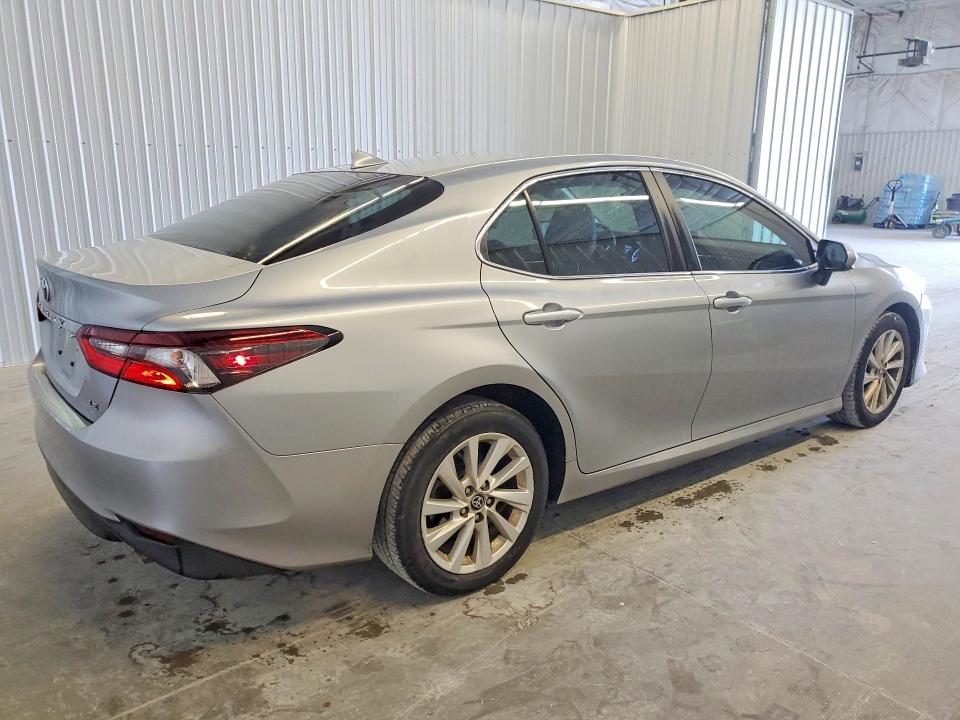 Продаж на аукціоні авто 2023 Toyota Camry, vin: 4T1C11AK6PU170779, номер лоту: 69068576
