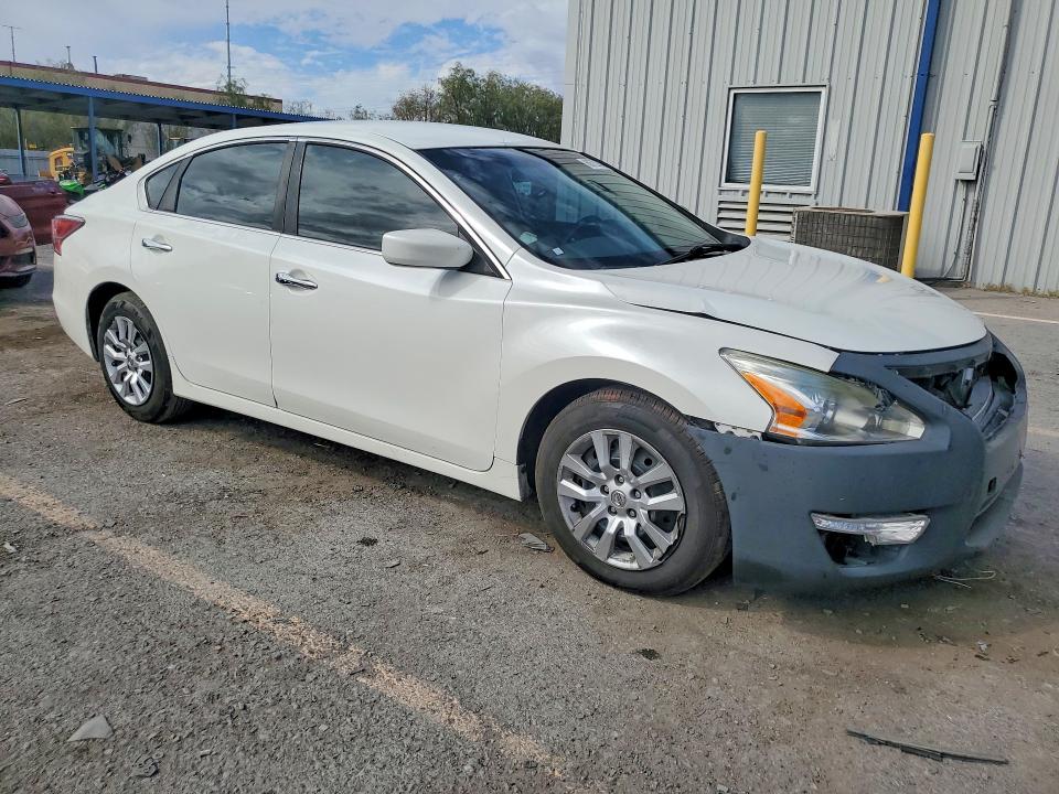 2013 Nissan Altima მანქანა იყიდება აუქციონზე, vin: 1N4AL3AP9DN553155, აუქციონის ნომერი: 69723566