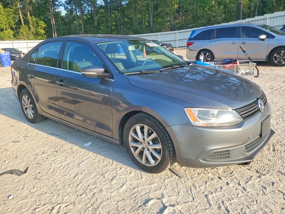 2013 Volkswagen Jetta მანქანა იყიდება აუქციონზე, vin: 3VWDX7AJ6DM408449, აუქციონის ნომერი: 67406146