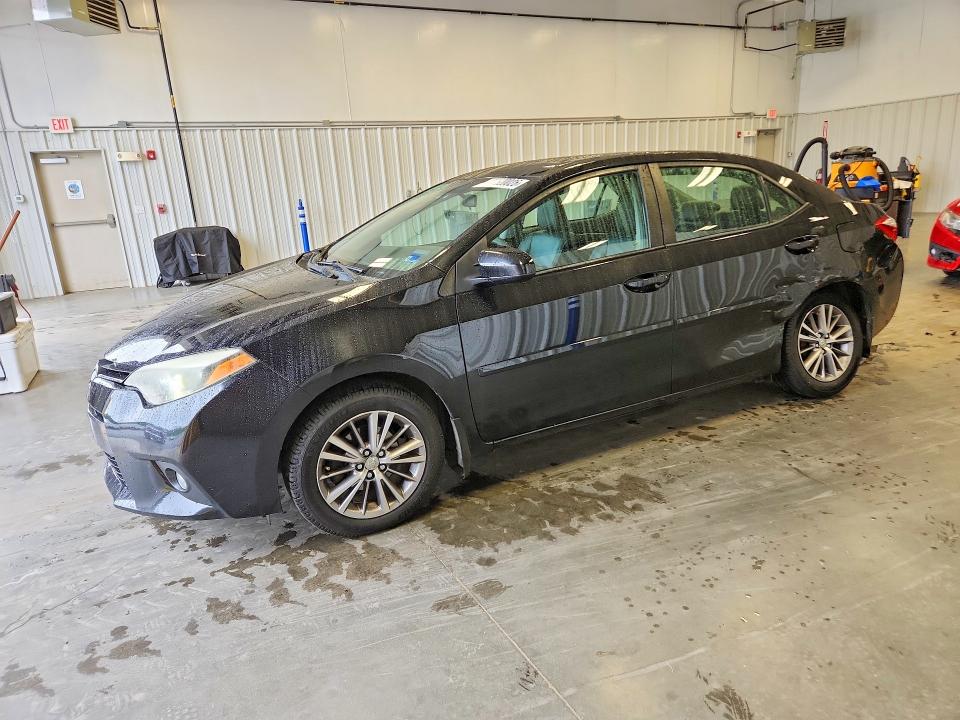 67520026 :رقم المزاد ، 2T1BURHE8FC267712 vin ، 2015 Toyota Corolla مزاد بيع