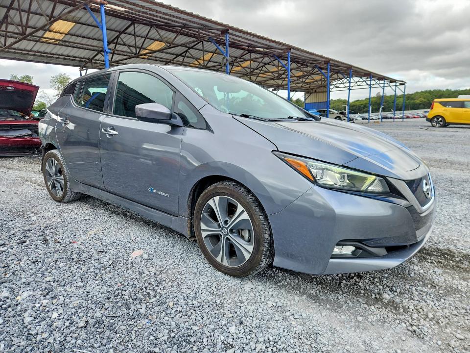 69892186 :رقم المزاد ، 1N4AZ1CP9JC305947 vin ، 2018 Nissan Leaf مزاد بيع