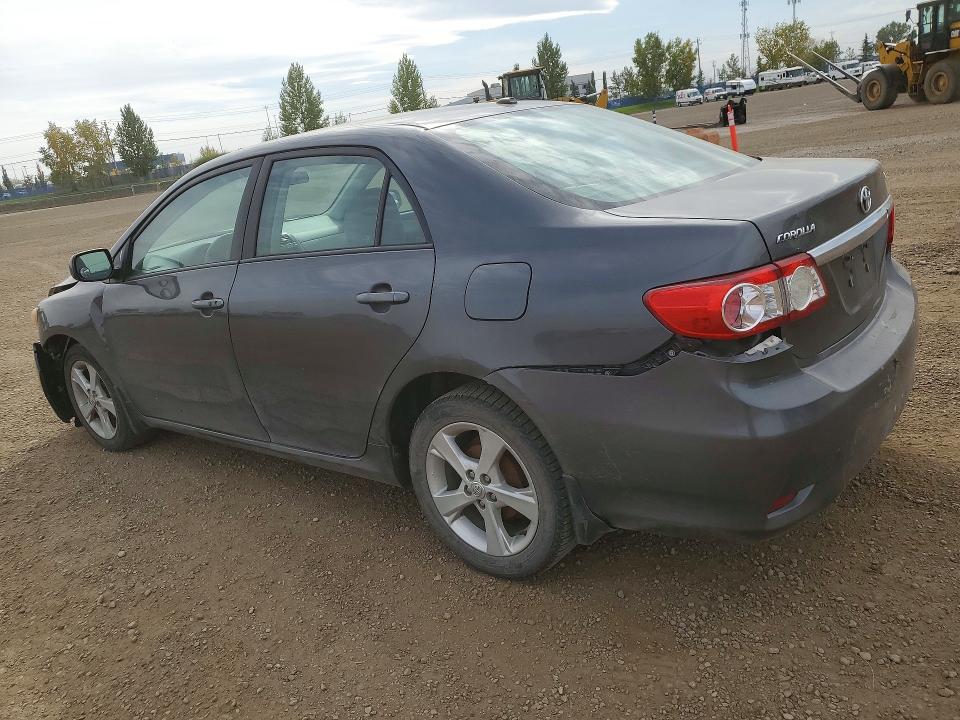 70282896 :رقم المزاد ، 2T1BU4EE4BC580869 vin ، 2011 Toyota Corolla مزاد بيع