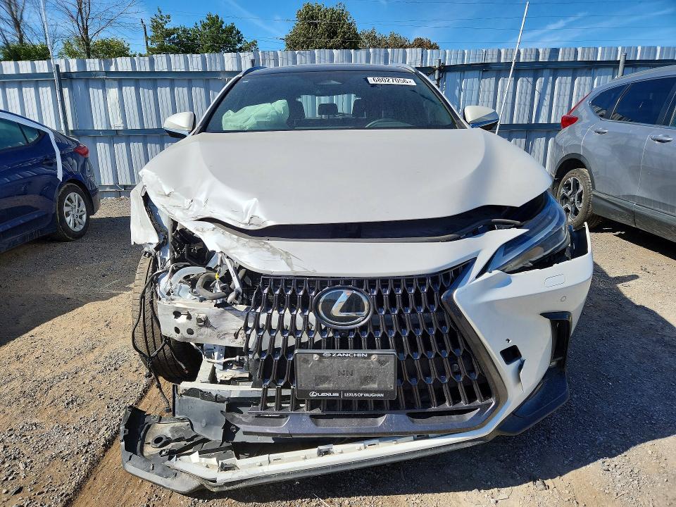 Продажа на аукционе авто 2022 Lexus Nx, vin: 2T2GKCEZ8NC005358, номер лота: 68027056