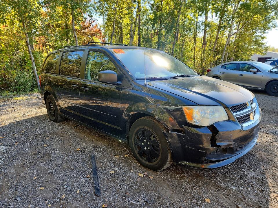69591486 :رقم المزاد ، 2D4RN4DG6BR690582 vin ، 2011 Dodge Grand Caravan مزاد بيع