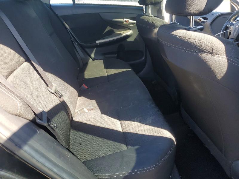 70744816 :رقم المزاد ، 2T1BU4EEXCC815826 vin ، 2012 Toyota Corolla مزاد بيع
