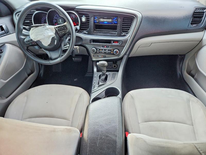 68737056 :رقم المزاد ، 5XXGM4A7XFG421947 vin ، 2015 Kia Optima مزاد بيع