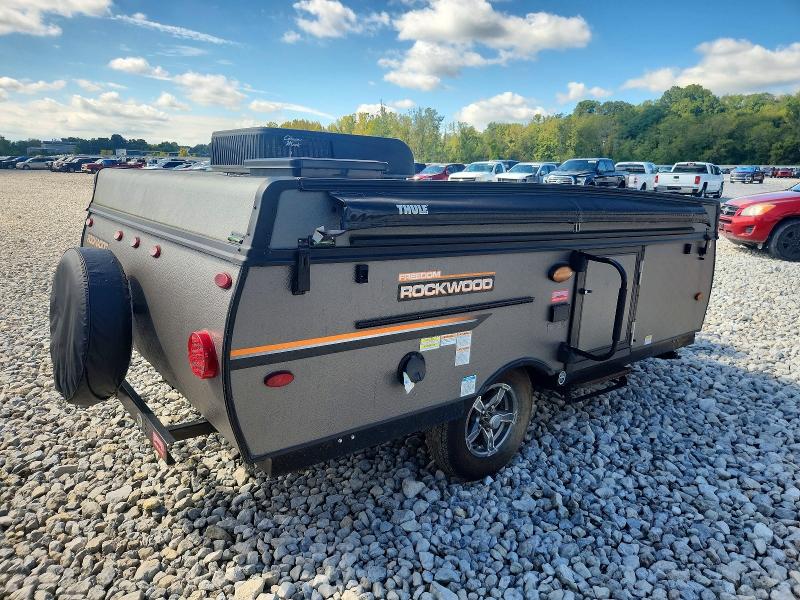 2022 Rockwood Travel Trailer მანქანა იყიდება აუქციონზე, vin: 4X4CFM415ND314811, აუქციონის ნომერი: 69140916