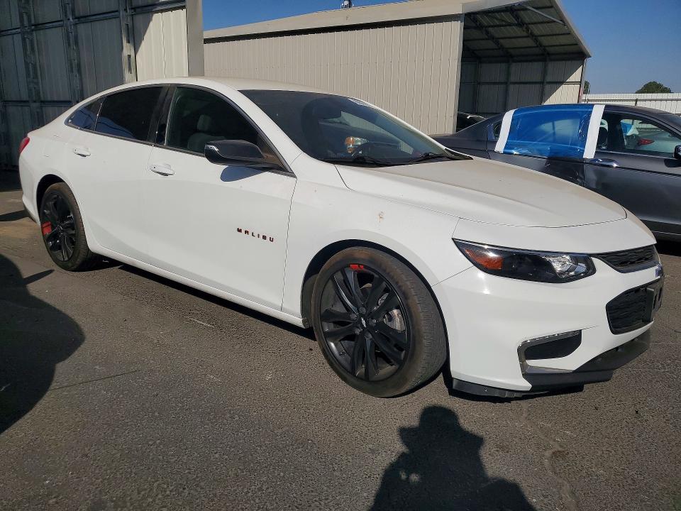 Продаж на аукціоні авто 2018 Chevrolet Malibu, vin: 1G1ZD5ST2JF271049, номер лоту: 68860626