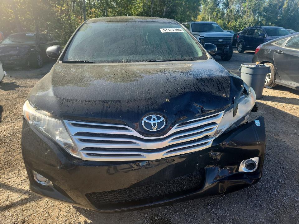 67137396 :رقم المزاد ، 4T3BK3BB5BU057988 vin ، 2011 Toyota Venza مزاد بيع