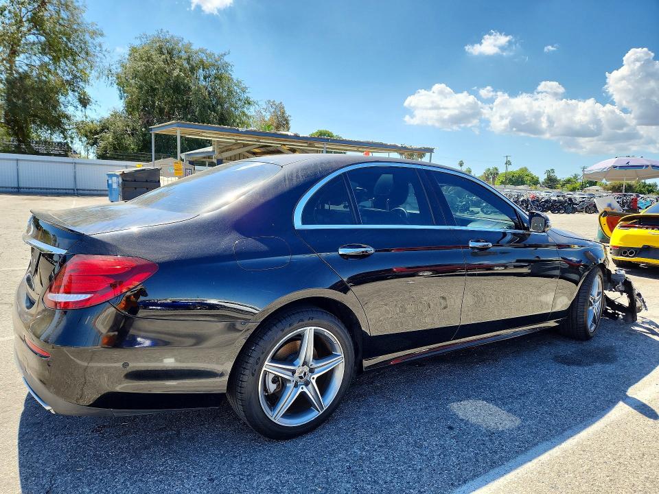 2019 Mercedes-benz E მანქანა იყიდება აუქციონზე, vin: WDDZF4JB2KA527019, აუქციონის ნომერი: 70555736