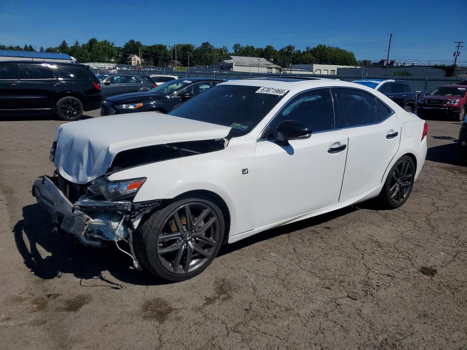 67871966 :رقم المزاد ، JTHCF1D24F5021540 vin ، 2015 Lexus Is مزاد بيع