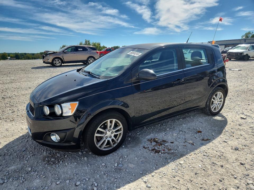 69584516 :رقم المزاد ، 1G1JC6SH8D4172530 vin ، 2013 Chevrolet Sonic مزاد بيع