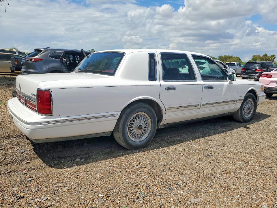 Продаж на аукціоні авто 1995 Lincoln Town Car, vin: 1LNLM82W8SY671272, номер лоту: 70270286