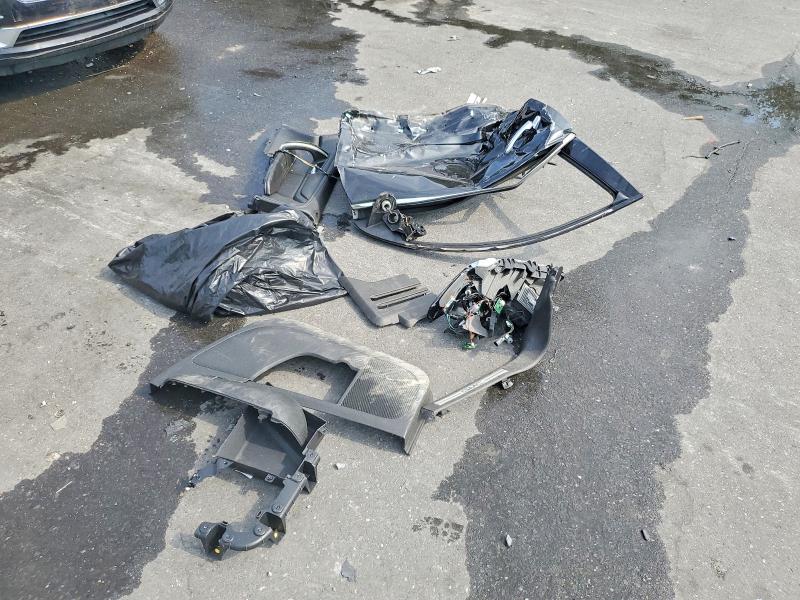68945536 :رقم المزاد ، 1GKKVRKDXFJ174728 vin ، 2015 Gmc Acadia مزاد بيع
