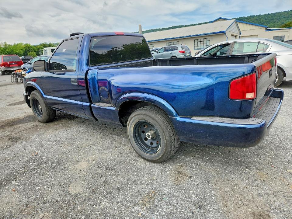 68185386 :رقم المزاد ، 1GTCS14H938140728 vin ، 2003 Gmc Sonoma مزاد بيع