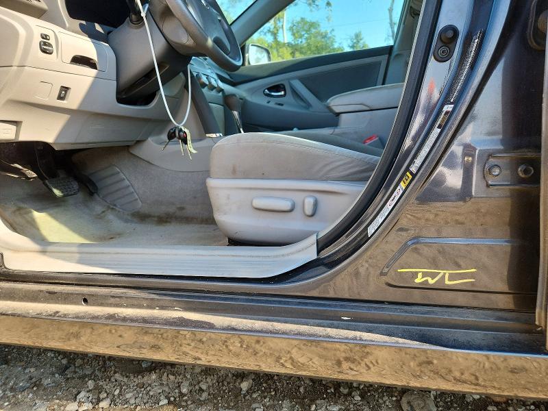 67074556 :رقم المزاد ، 4T1BF3EK2AU103882 vin ، 2010 Toyota Camry مزاد بيع