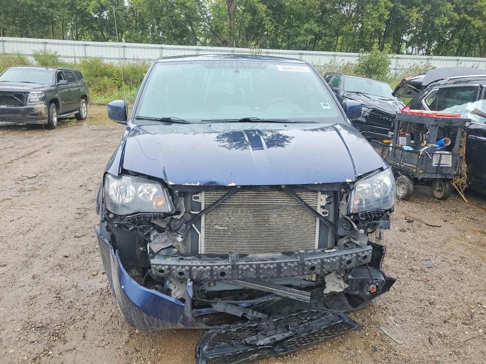 2017 Dodge Grand Caravan მანქანა იყიდება აუქციონზე, vin: 2C4RDGEG7HR626625, აუქციონის ნომერი: 68285166