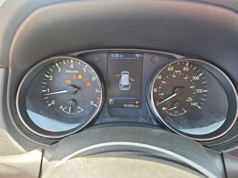 68989676 :رقم المزاد ، KNMAT2MT4JP580082 vin ، 2018 Nissan Rogue مزاد بيع